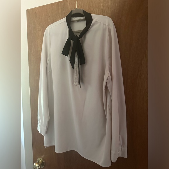 Stretchy blouse - Picture 2 of 2